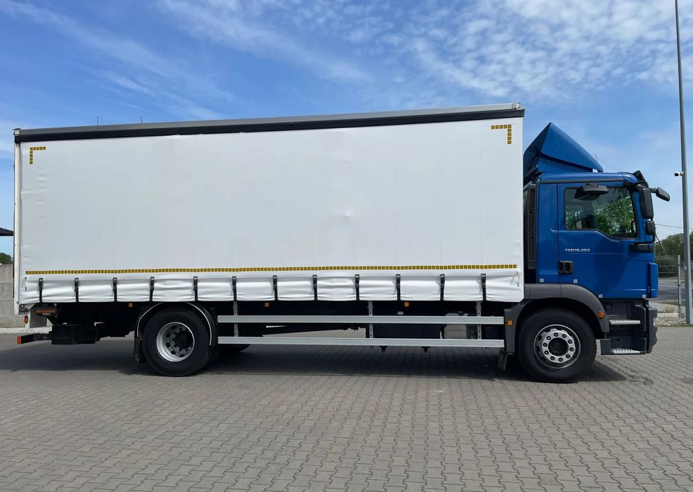 MAN TGM 18.250 Ładownośc 9,8 tony! - Dropside/ Flatbed truck: picture 4 MAN TGM 18.250 Ładownośc 9,8 tony! - Dropside/ Flatbed truck: picture 4
