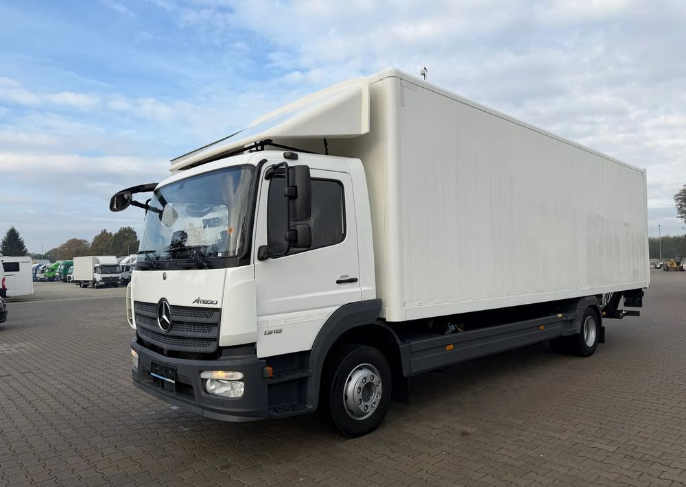 Mercedes-Benz ATEGO 1318 IZOTERMA 20 PALET! - Box truck: picture 2 Mercedes-Benz ATEGO 1318 IZOTERMA 20 PALET! - Box truck: picture 2