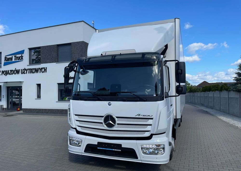 Mercedes-Benz ATEGO 818, IZOTERMA OGRZEWANA! - Box truck: picture 3 Mercedes-Benz ATEGO 818, IZOTERMA OGRZEWANA! - Box truck: picture 3