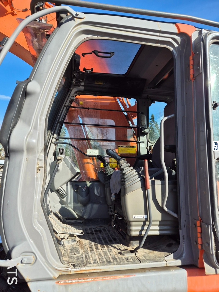 2005 Hitachi  Zaxis 225USR LC leasing 2005 Hitachi  Zaxis 225USR LC: picture 9