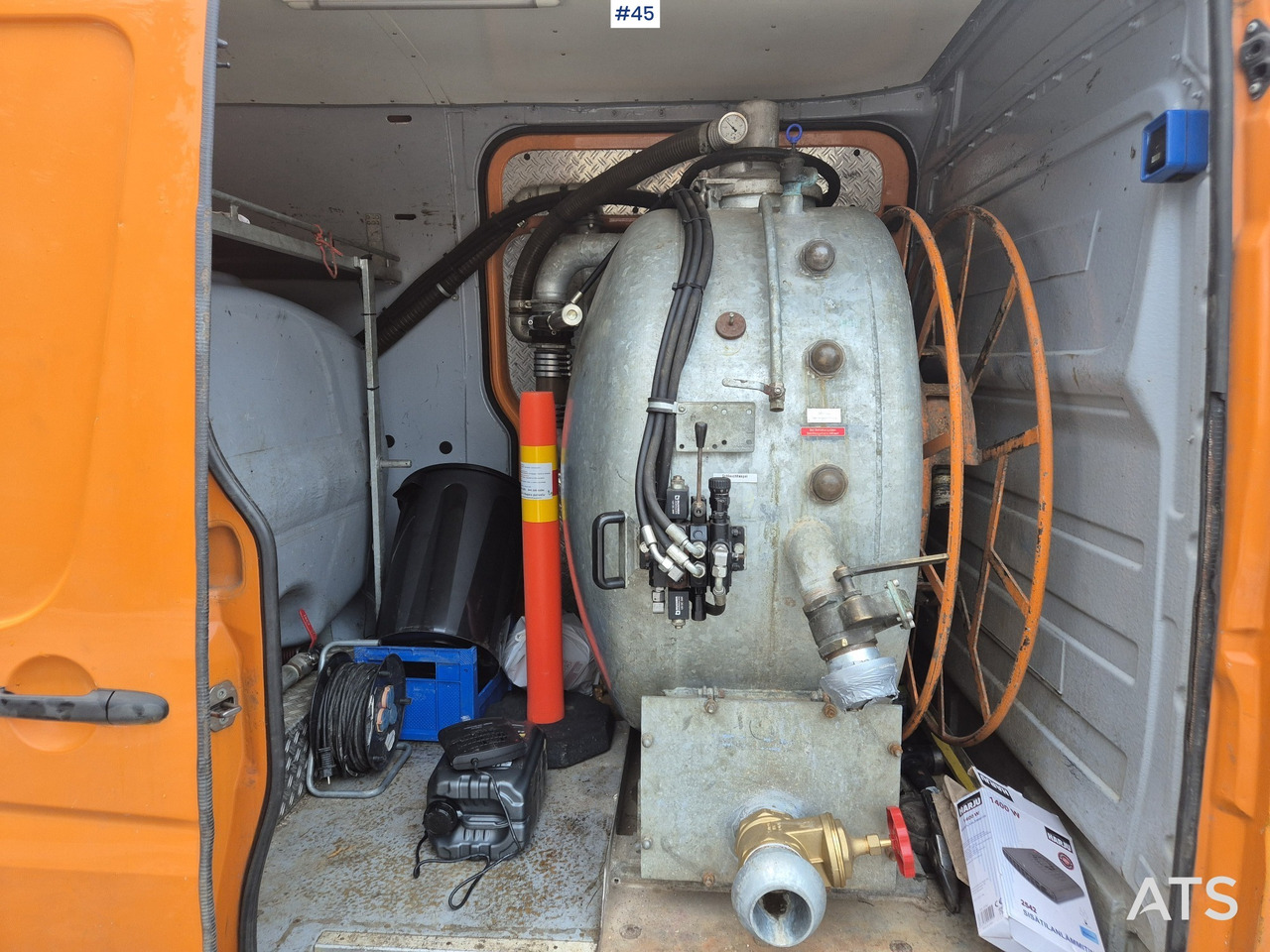 2011 Mercedes-Benz - Panel van, Municipal/ Special vehicle: picture 5 2011 Mercedes-Benz - Panel van, Municipal/ Special vehicle: picture 5