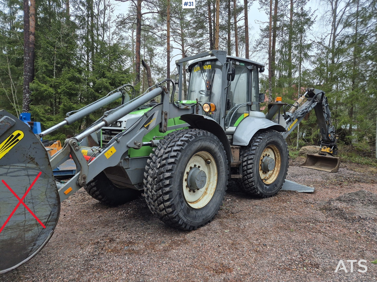 Lännen 8800E Kaivurikuormaaja - Backhoe loader: picture 1 Lännen 8800E Kaivurikuormaaja - Backhoe loader: picture 1