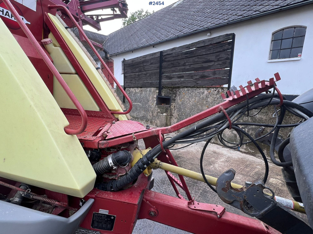 Plant protection sprayer Hardi Commander 4400 24M leasing Plant protection sprayer Hardi Commander 4400 24M: picture 19