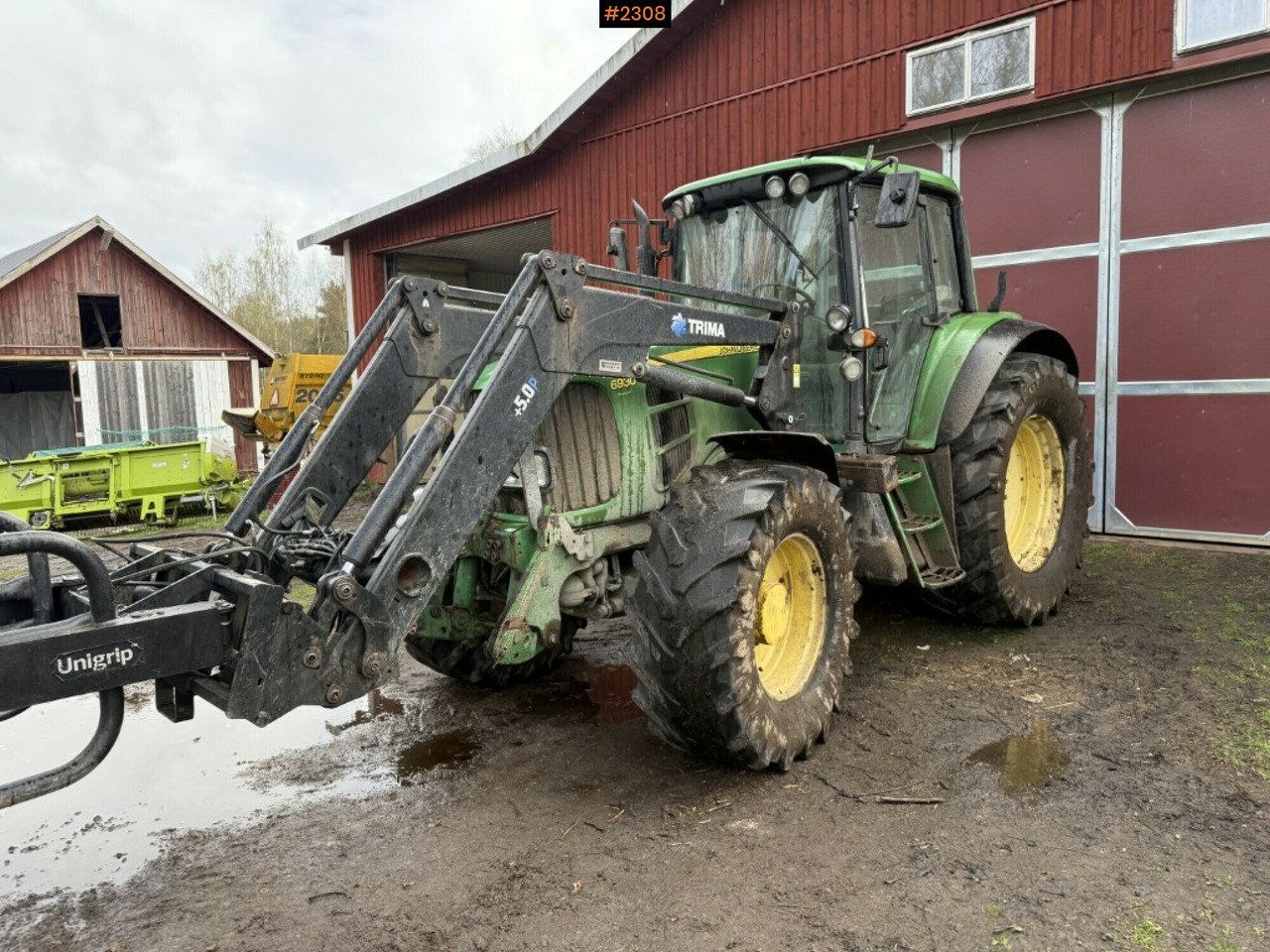 Tractor John Deere 6930 Premium with front loader (see video) - Farm tractor: picture 2 Tractor John Deere 6930 Premium with front loader (see video) - Farm tractor: picture 2