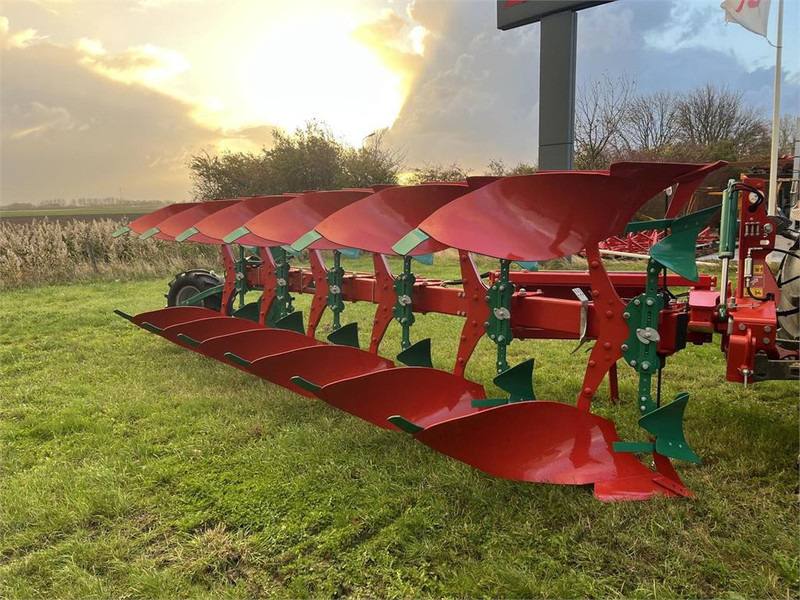 Kverneland 3400B - Plow: picture 1 Kverneland 3400B - Plow: picture 1