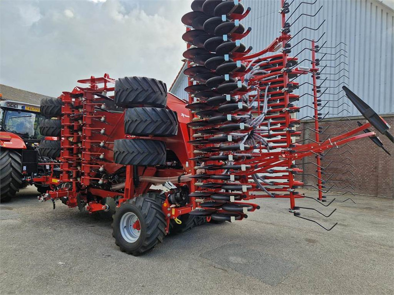Kverneland U DRILL 6001 NEW - Combine seed drill: picture 4 Kverneland U DRILL 6001 NEW - Combine seed drill: picture 4