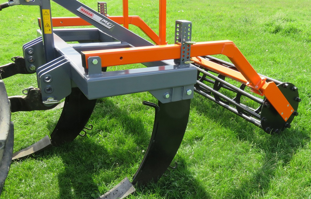 MANDAM Décompacteurs MG - Soil tillage equipment: picture 1 MANDAM Décompacteurs MG - Soil tillage equipment: picture 1