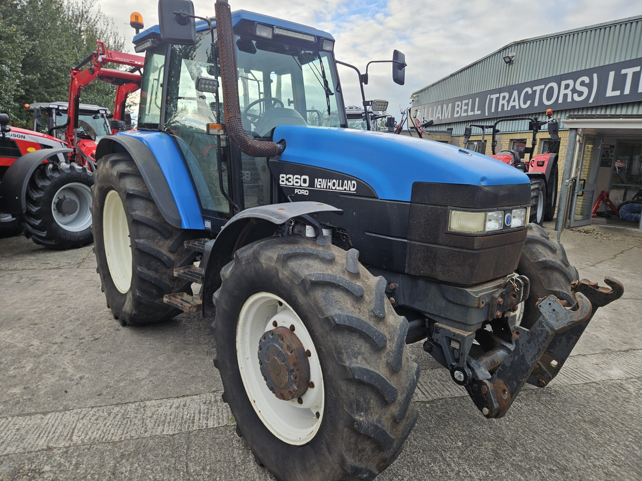 1997 New Holland 8360 - Farm tractor: picture 1 1997 New Holland 8360 - Farm tractor: picture 1
