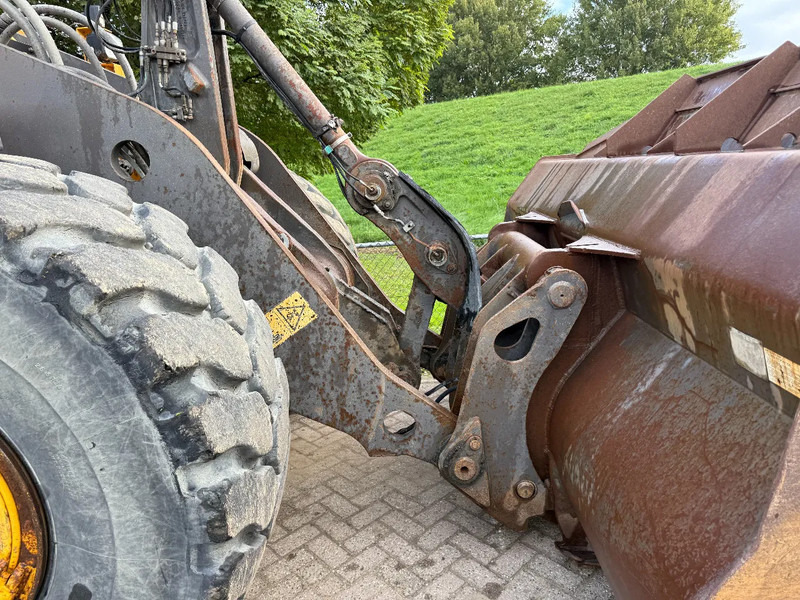 Wheel loader Volvo L180H CDC First Owner orginal Good Tyres: picture 11 Wheel loader Volvo L180H CDC First Owner orginal Good Tyres: picture 11