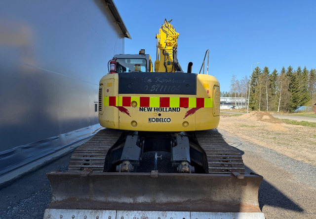 Crawler excavator New Holland E235SR: picture 6