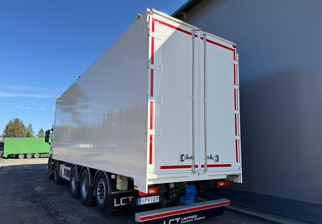 Scania G540 10x4 - Box truck: picture 5 Scania G540 10x4 - Box truck: picture 5