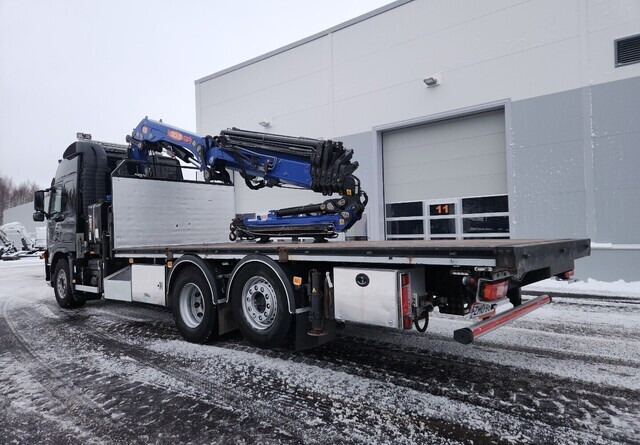 VolvoFM 420 6x2 - Dropside/ Flatbed truck, Crane truck: picture 4 VolvoFM 420 6x2 - Dropside/ Flatbed truck, Crane truck: picture 4