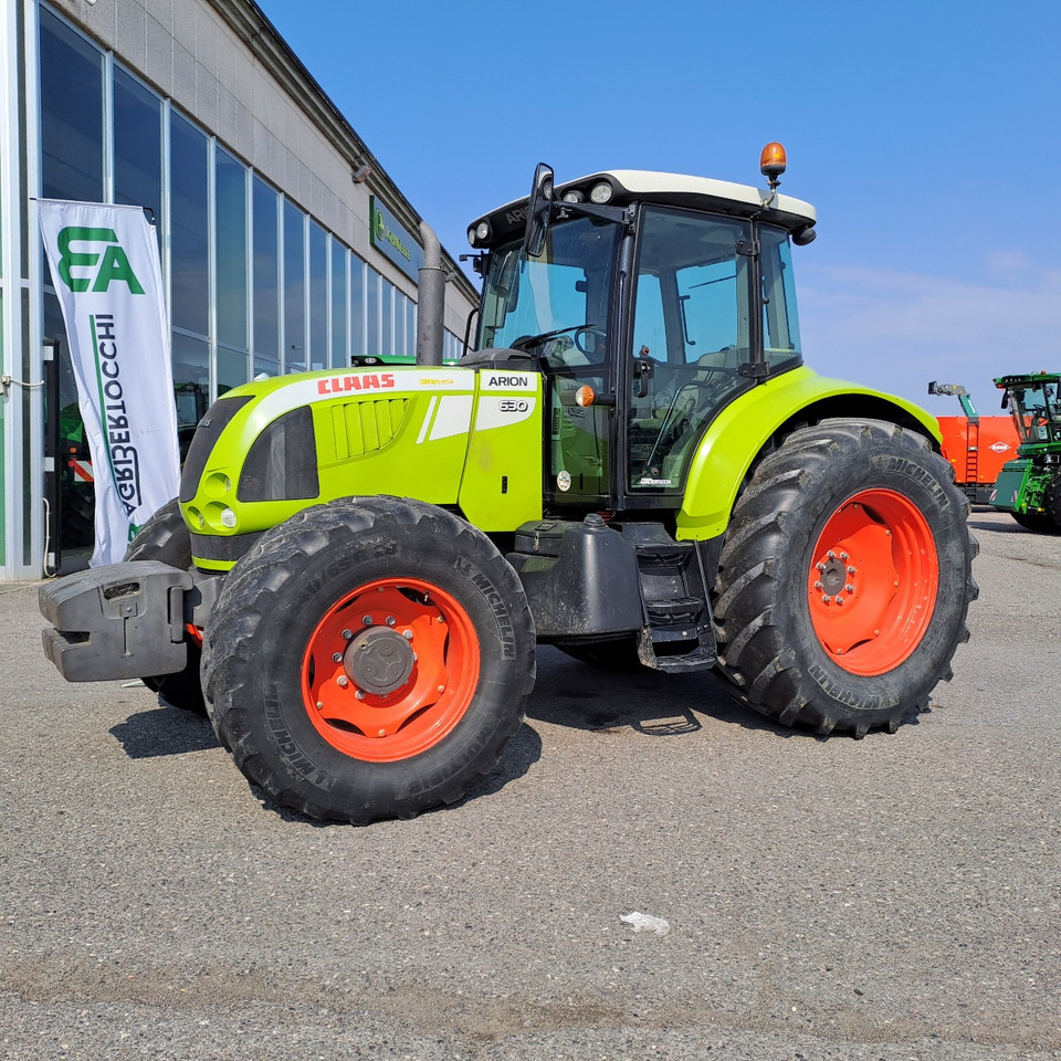 CLASS ARION 630 - Farm tractor: picture 1 CLASS ARION 630 - Farm tractor: picture 1