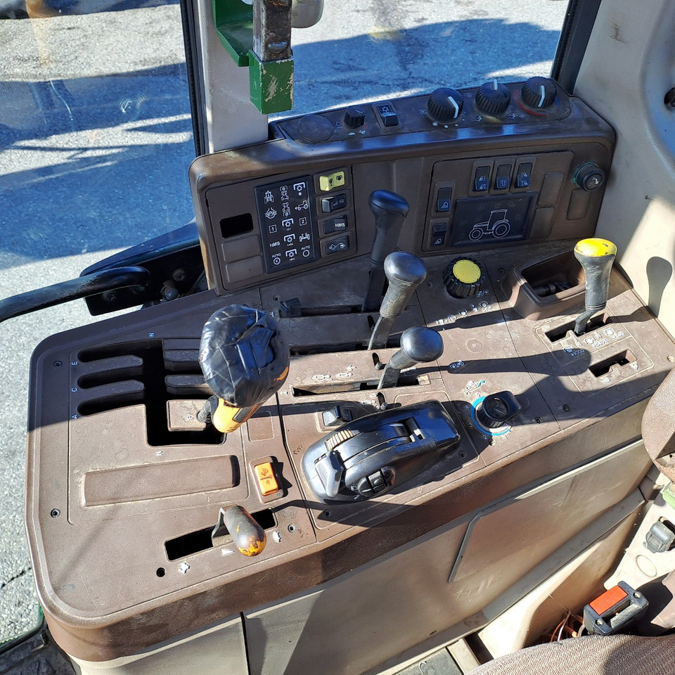 Farm tractor JOHN DEERE 6820 - ASTA AGRIBERTOCCHI: picture 12