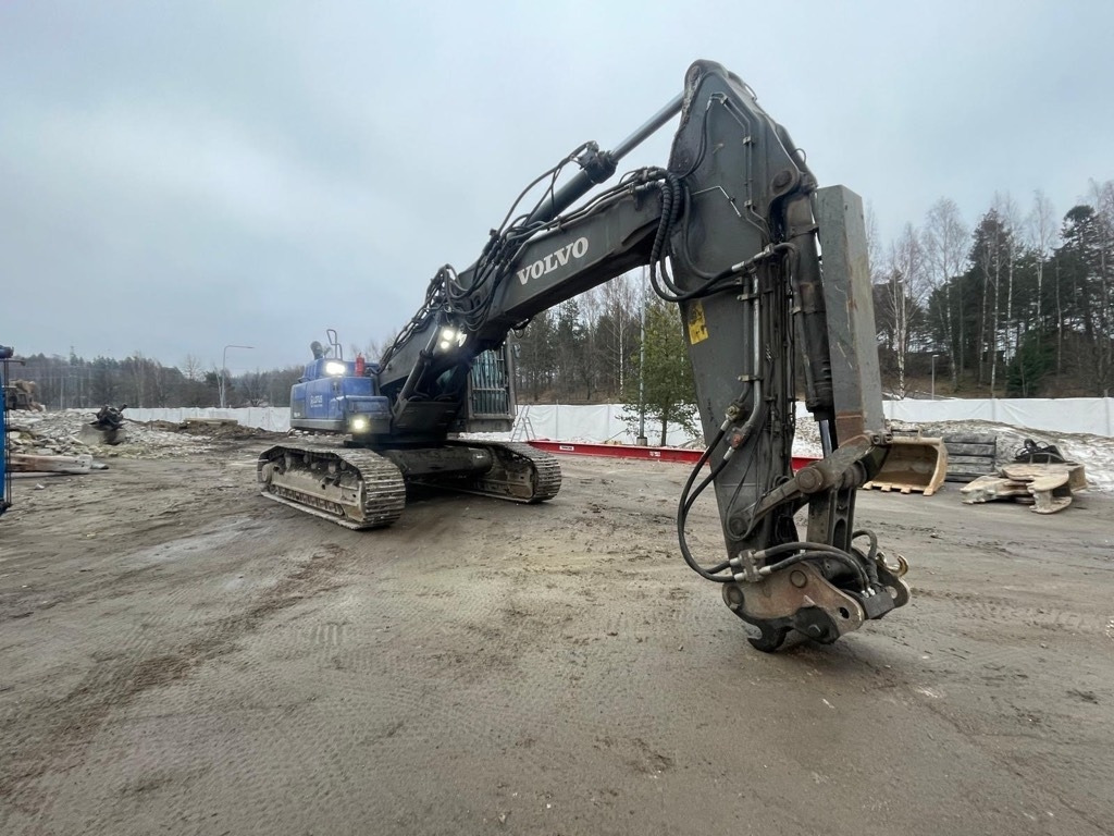 Volvo EC 480 DHR UHD 28m with 2 BOOMS - Demolition excavator: picture 5 Volvo EC 480 DHR UHD 28m with 2 BOOMS - Demolition excavator: picture 5