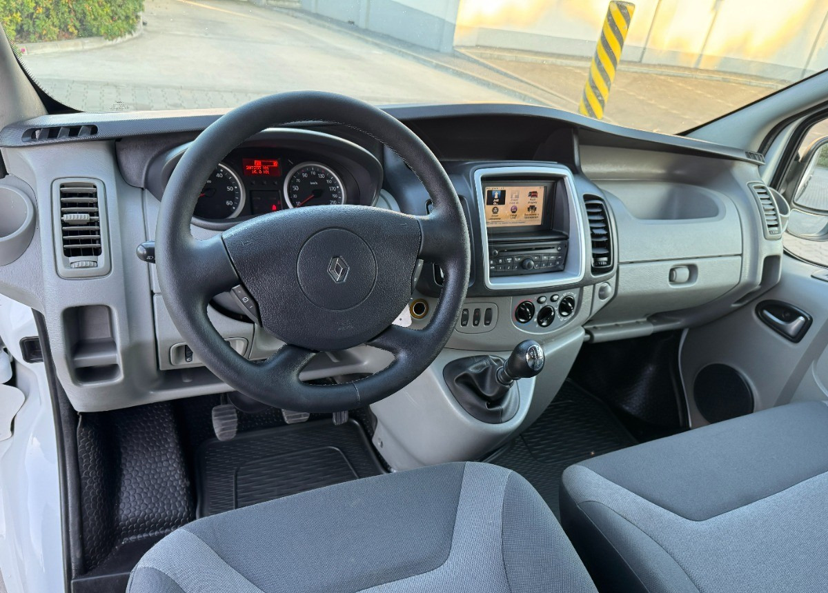 Panel van Renault Trafic 2.0 DCI 115KM LONG 2012 Rok Klimatyzacja Nawigacja BEZWYPADKOWY: picture 7