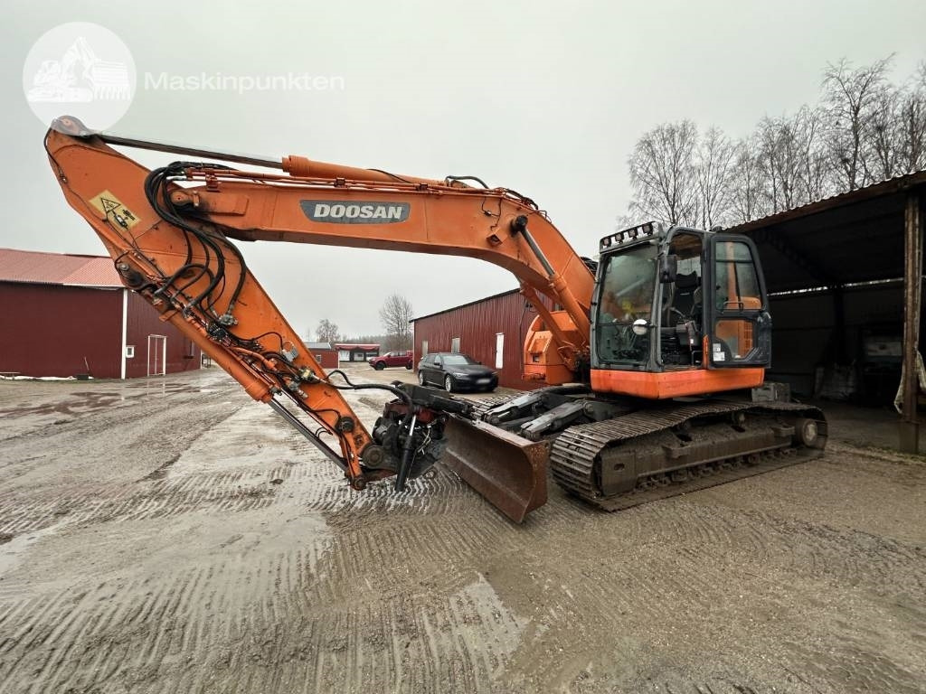 Doosan DX 235 LCR - Crawler excavator: picture 2 Doosan DX 235 LCR - Crawler excavator: picture 2