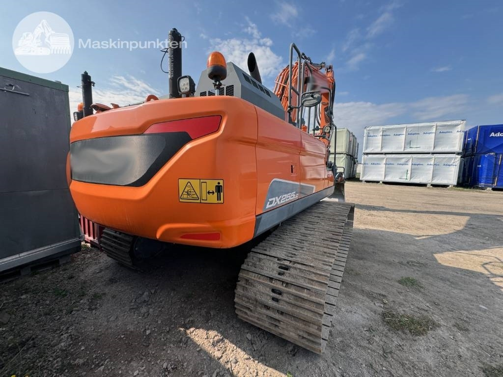 Doosan DX 255 LC-5 - Crawler excavator: picture 3 Doosan DX 255 LC-5 - Crawler excavator: picture 3