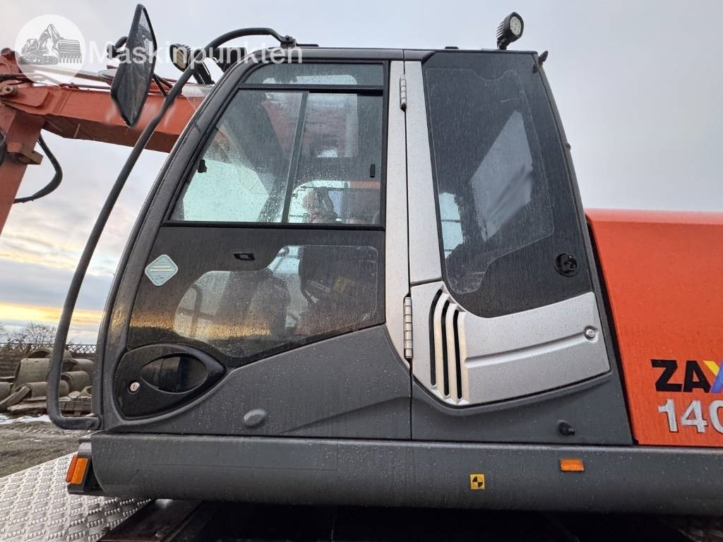 Wheel excavator Hitachi ZX 140 W-3 Med vagn och redskap!: picture 25