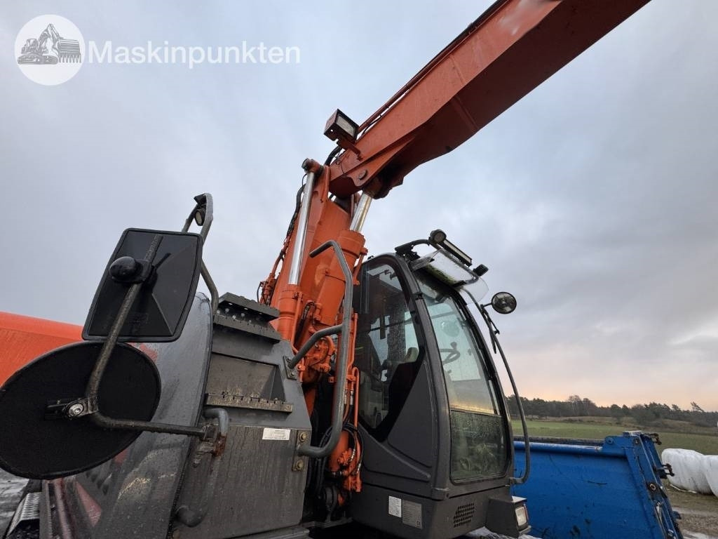 Wheel excavator Hitachi ZX 140 W-3 Med vagn och redskap!: picture 37