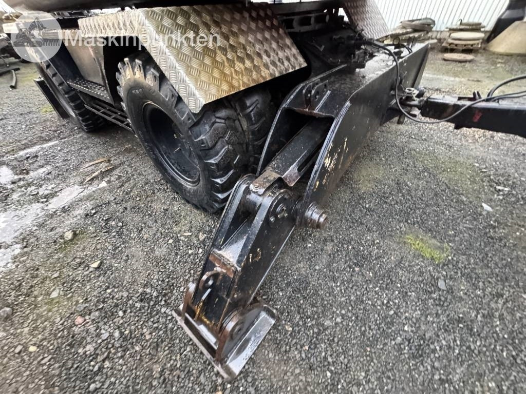 Wheel excavator Hitachi ZX 140 W-3 Med vagn och redskap!: picture 13