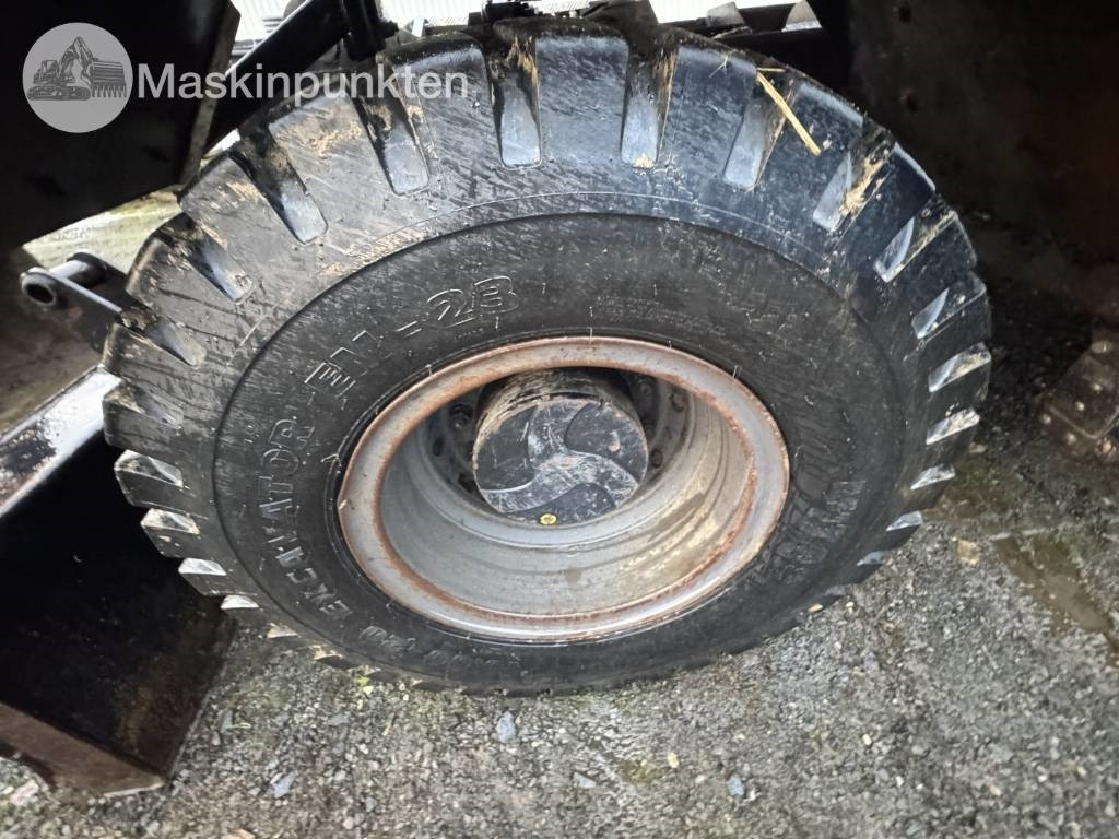 Wheel excavator Hitachi ZX 140 W-3 Med vagn och redskap!: picture 6