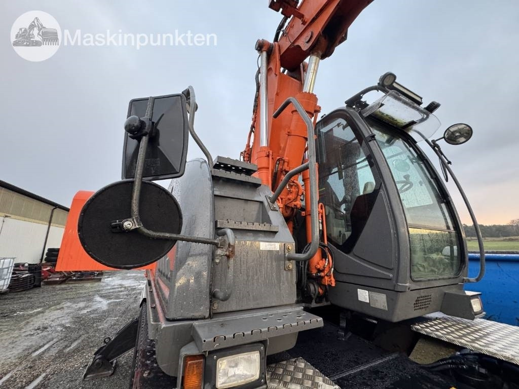 Wheel excavator Hitachi ZX 140 W-3 Med vagn och redskap!: picture 34