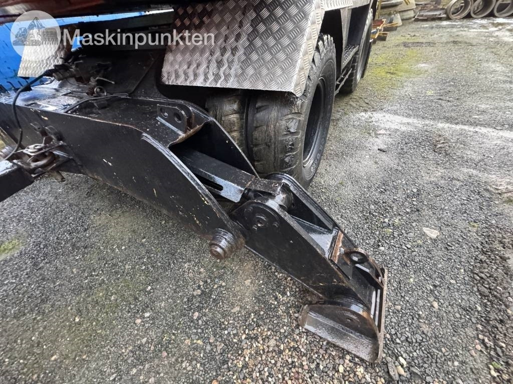 Wheel excavator Hitachi ZX 140 W-3 Med vagn och redskap!: picture 15