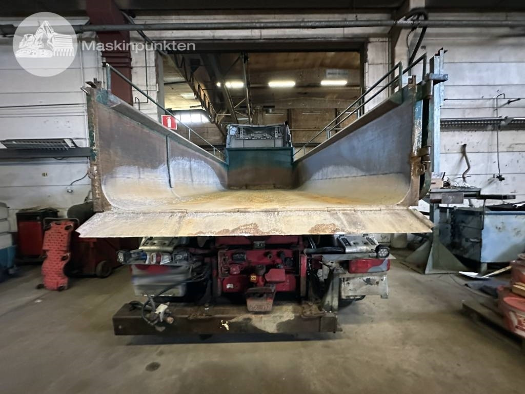 MAN TGX 35.540  - Hook lift truck: picture 4 MAN TGX 35.540  - Hook lift truck: picture 4