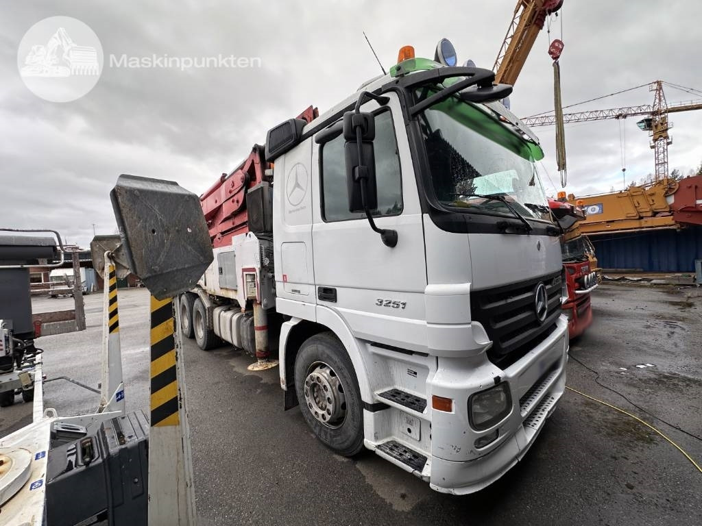 Mercedes-Benz 2651 L 8X4 Junjin jxzr42-5.16hp - Concrete mixer truck: picture 1 Mercedes-Benz 2651 L 8X4 Junjin jxzr42-5.16hp - Concrete mixer truck: picture 1