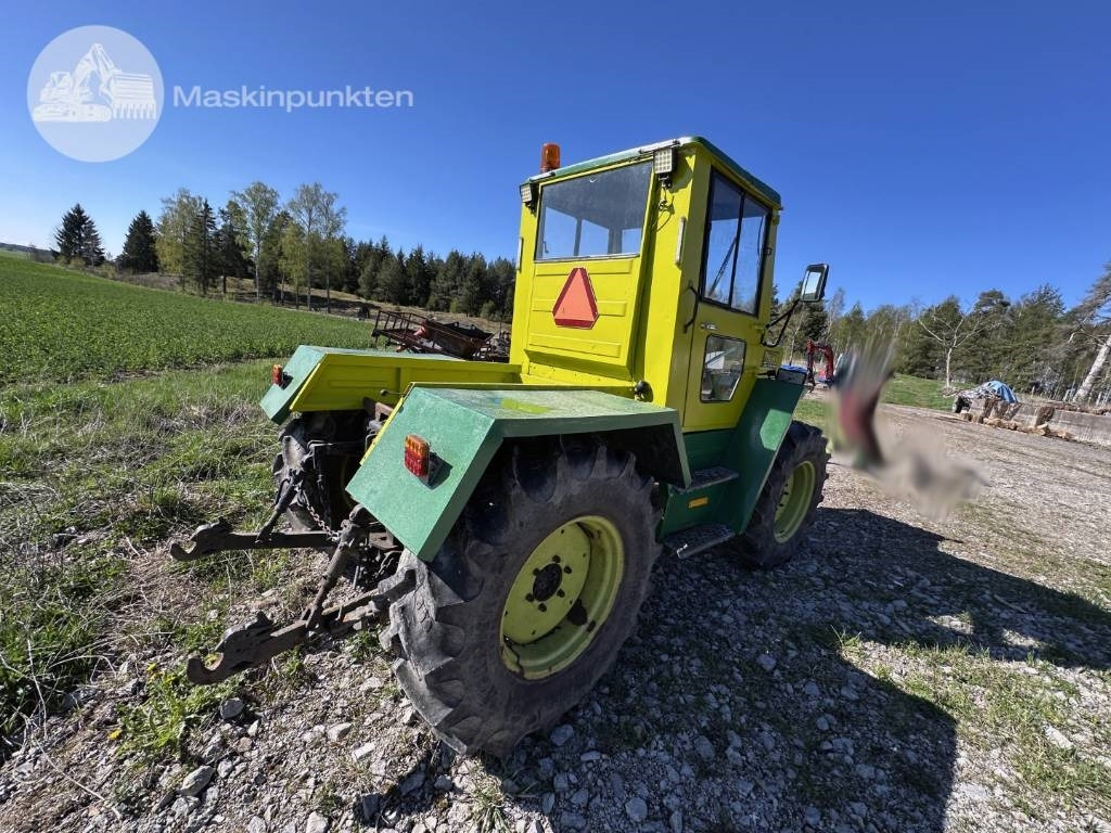 Mercedes-Benz MB Trac 700 - Farm tractor: picture 4 Mercedes-Benz MB Trac 700 - Farm tractor: picture 4