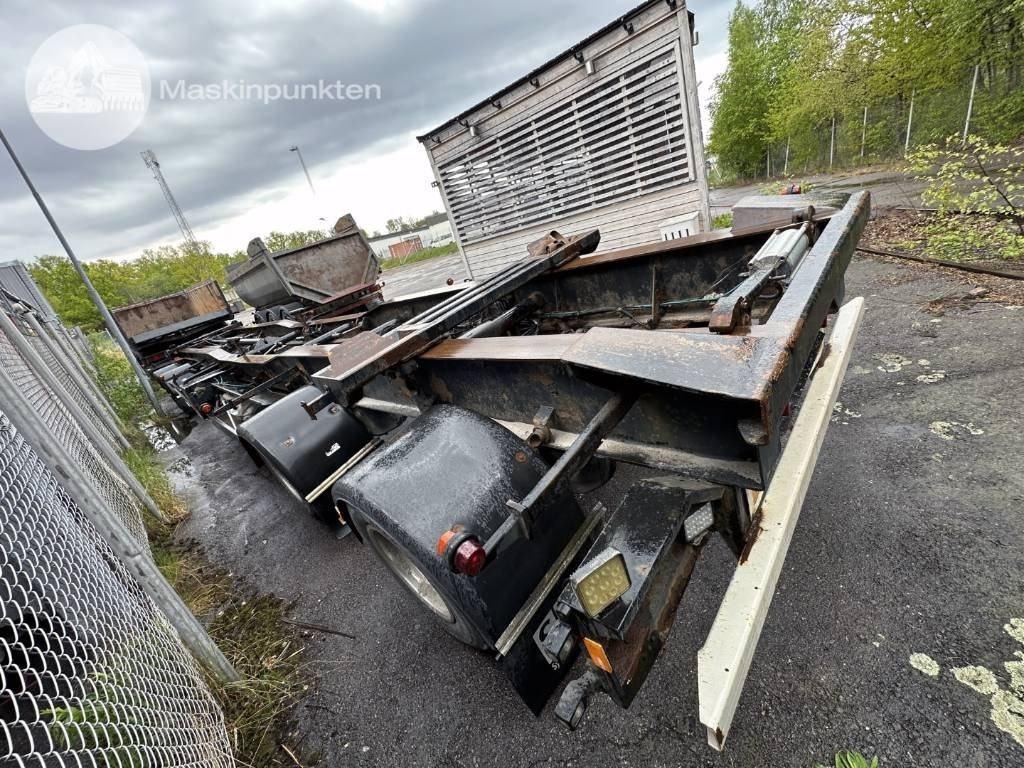 Mjölbysläpet VFP4-12,5-3 - Roll-off/ Skip trailer: picture 4 Mjölbysläpet VFP4-12,5-3 - Roll-off/ Skip trailer: picture 4