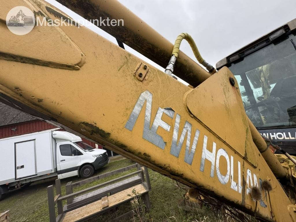 New Holland LB 115 leasing New Holland LB 115: picture 32 New Holland LB 115 leasing New Holland LB 115: picture 32