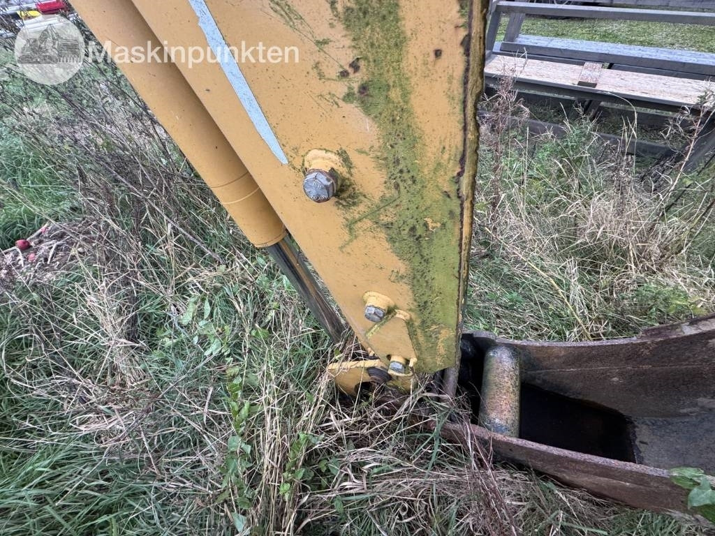 New Holland LB 115 leasing New Holland LB 115: picture 29 New Holland LB 115 leasing New Holland LB 115: picture 29