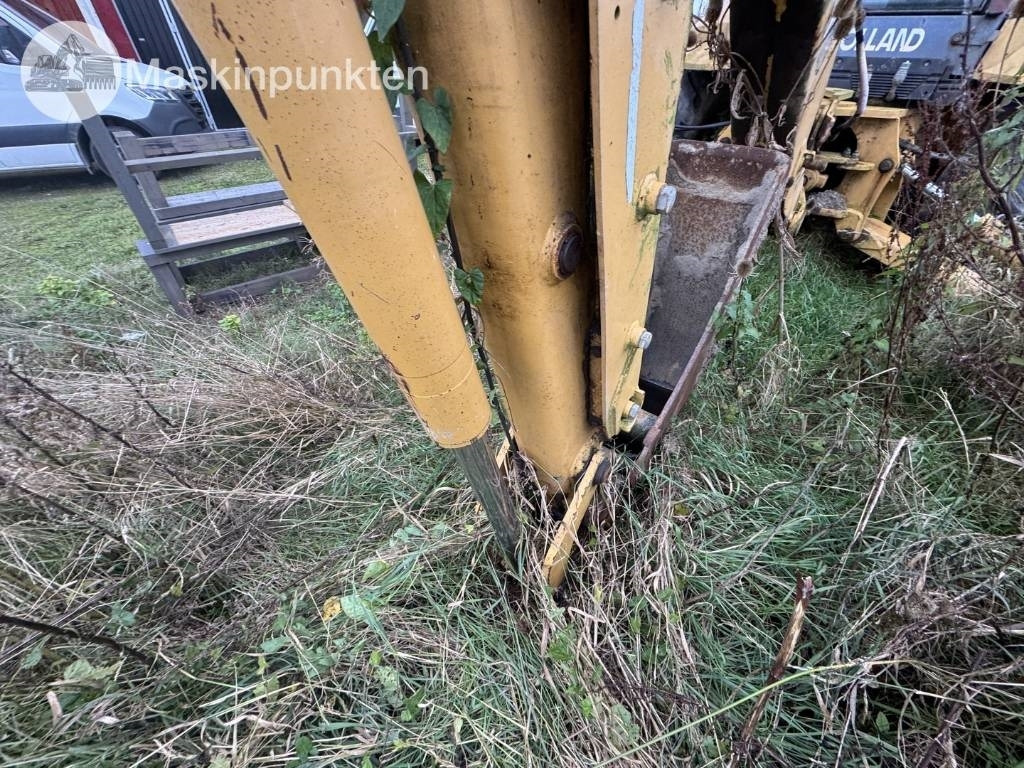 New Holland LB 115 leasing New Holland LB 115: picture 26 New Holland LB 115 leasing New Holland LB 115: picture 26