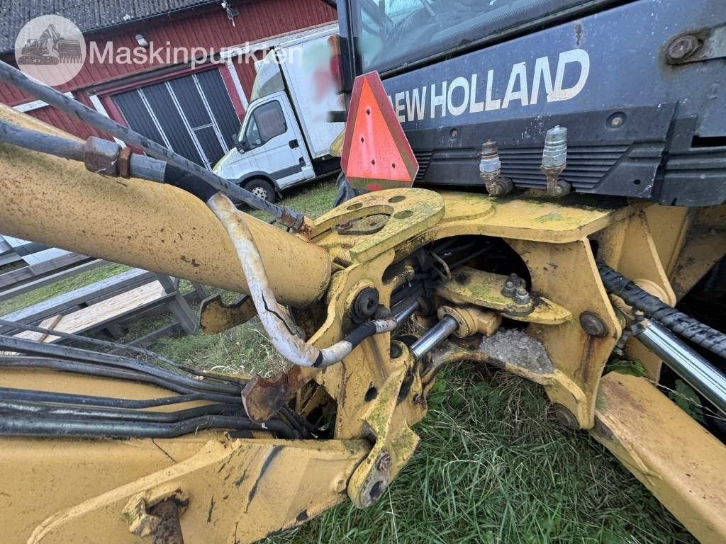 New Holland LB 115 leasing New Holland LB 115: picture 35 New Holland LB 115 leasing New Holland LB 115: picture 35