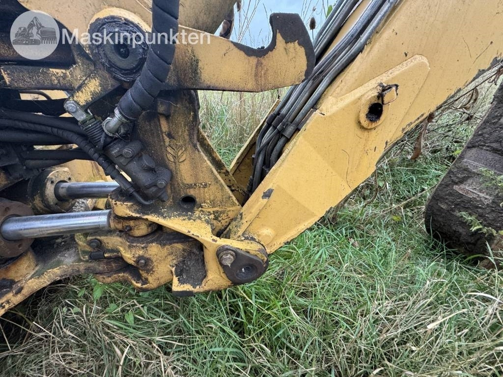 New Holland LB 115 leasing New Holland LB 115: picture 18 New Holland LB 115 leasing New Holland LB 115: picture 18