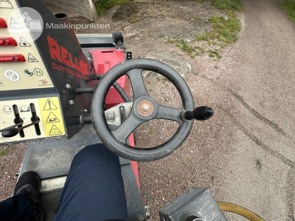 Trencher Rellock RSF 750: picture 20
