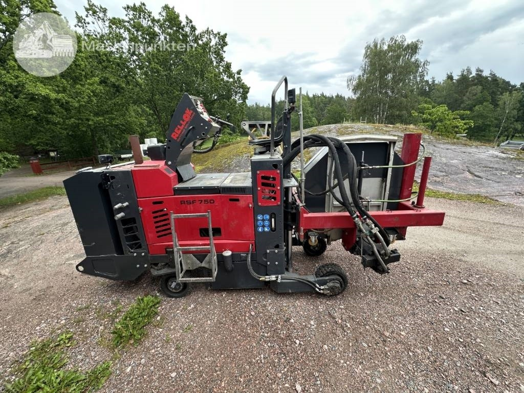 Trencher Rellock RSF 750: picture 10