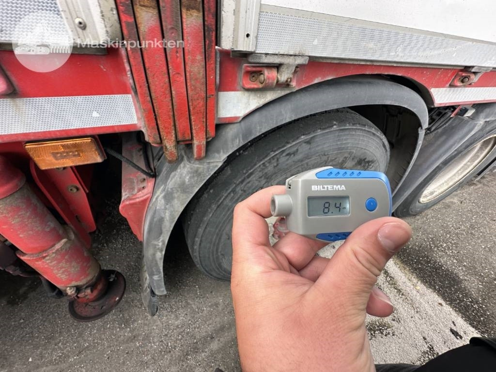Crane truck Scania G 490: picture 42