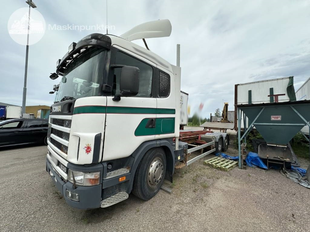 Scania R 124 LB - Container transporter/ Swap body truck: picture 1 Scania R 124 LB - Container transporter/ Swap body truck: picture 1