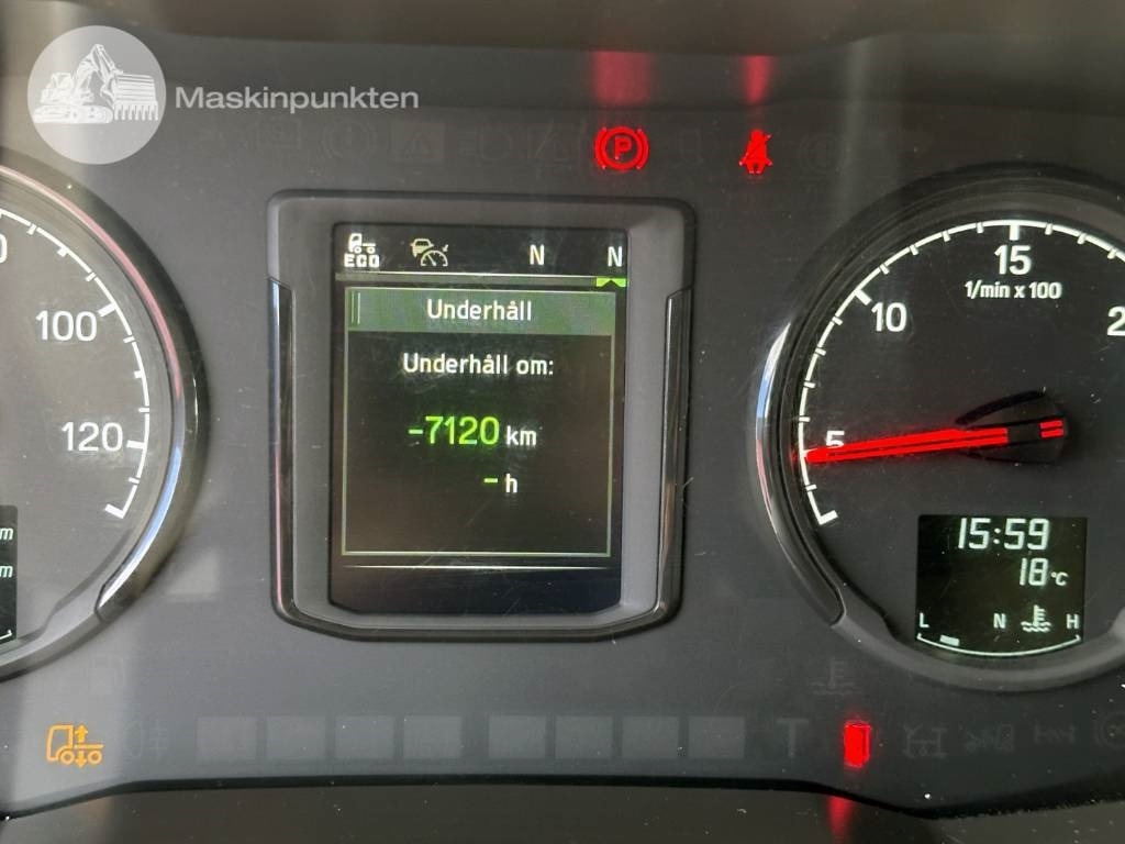 Box truck Scania R 450: picture 30