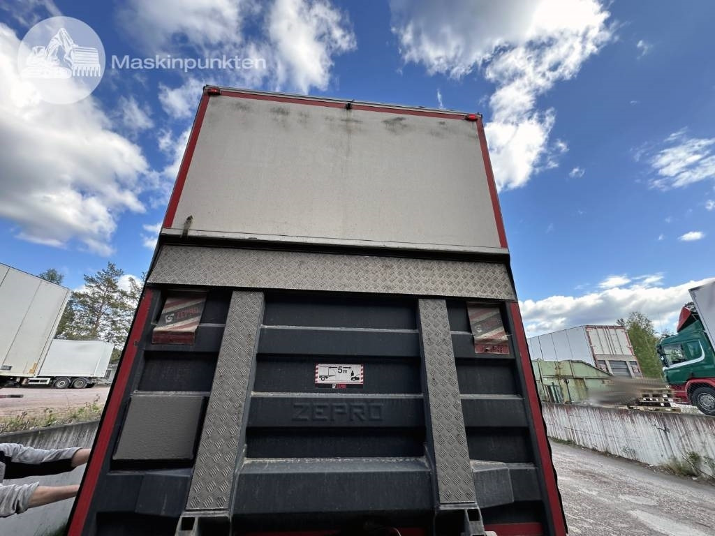 Box truck Scania R 450: picture 42