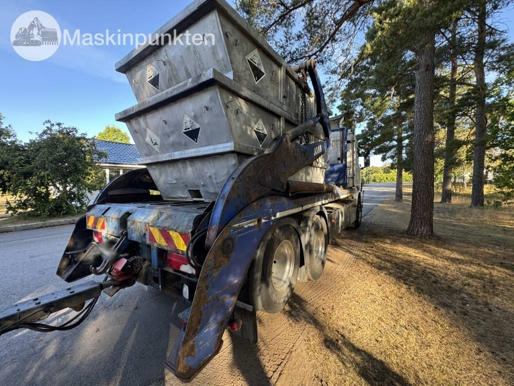 Scania R 560 LB - Skip loader truck: picture 4 Scania R 560 LB - Skip loader truck: picture 4