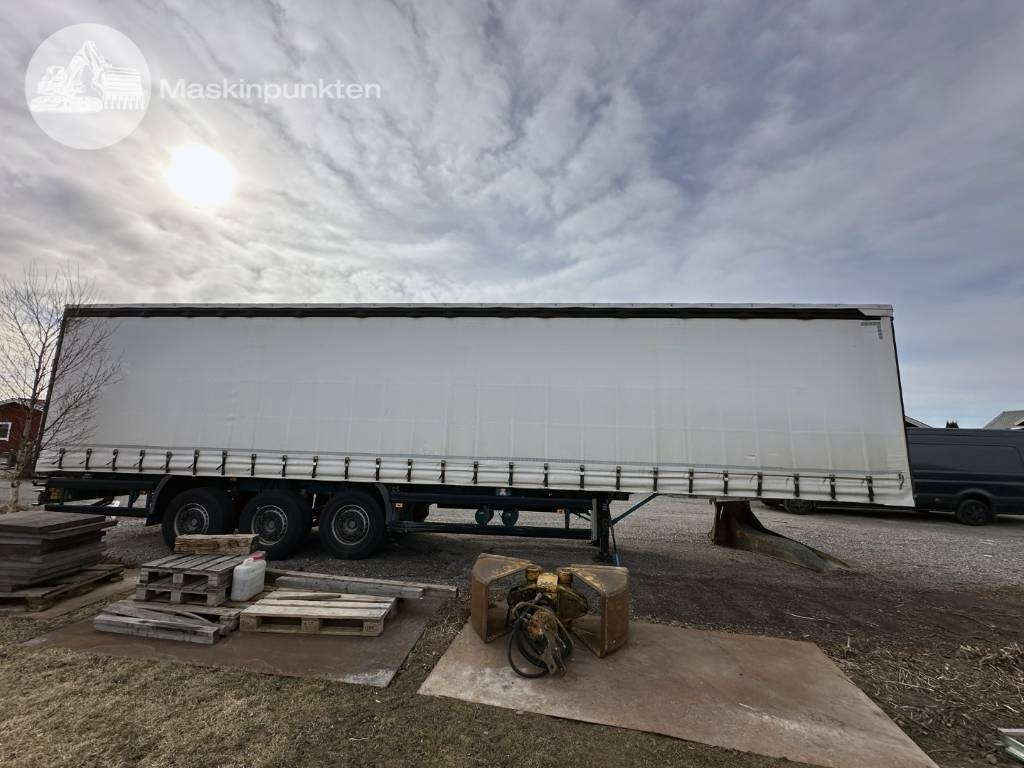 Scania ST 37 - Curtainsider semi-trailer: picture 5 Scania ST 37 - Curtainsider semi-trailer: picture 5