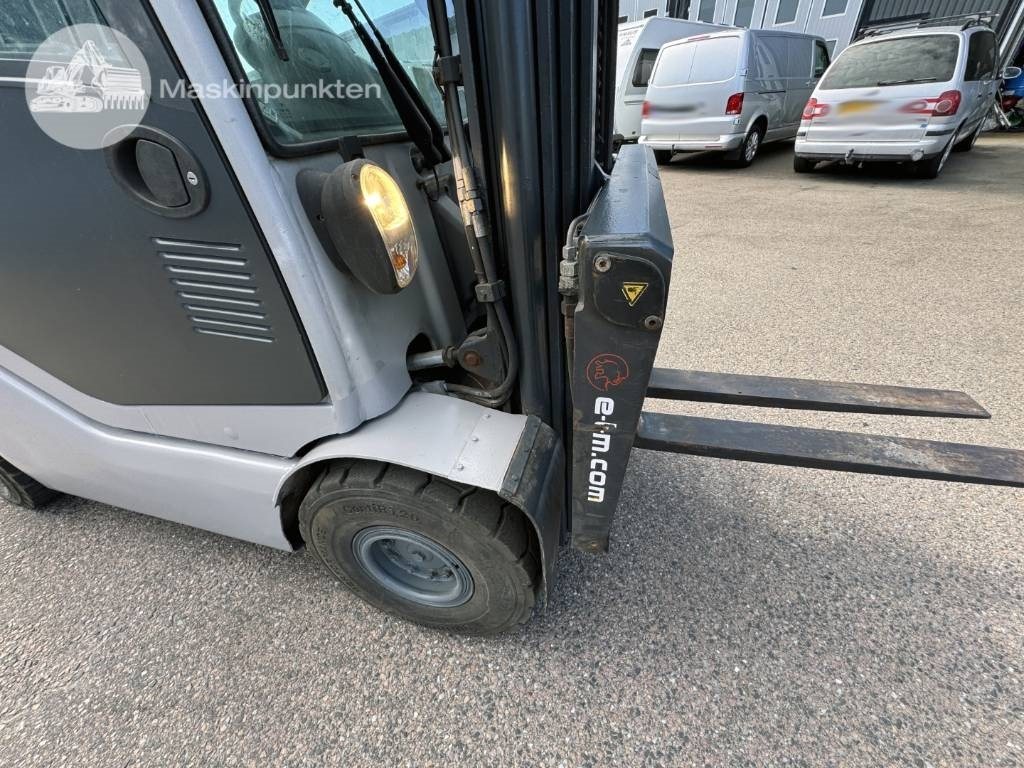 Diesel forklift Still RX 70-25 Hybrid: picture 20