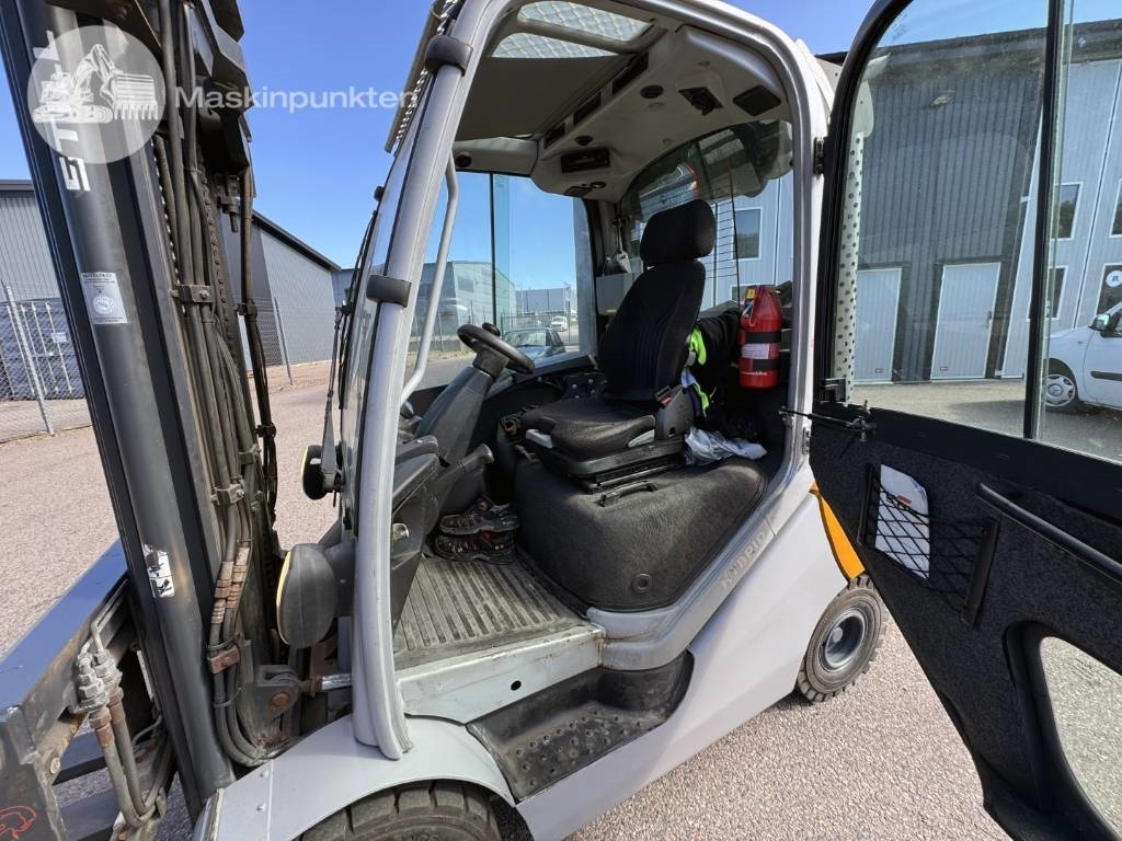 Diesel forklift Still RX 70-25 Hybrid: picture 24
