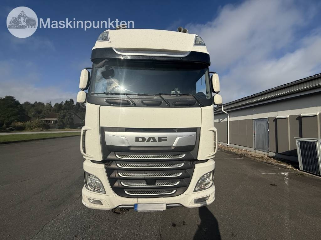 DAF 530 - Tractor unit: picture 3 DAF 530 - Tractor unit: picture 3
