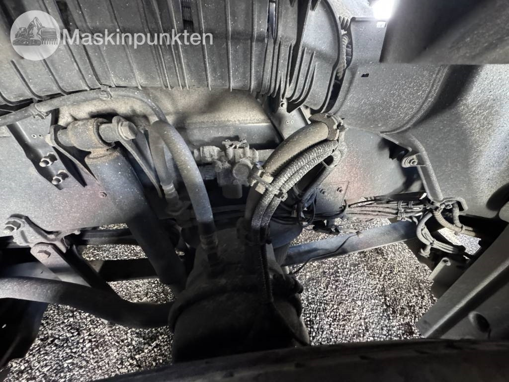 Tractor unit Scania R 500: picture 7