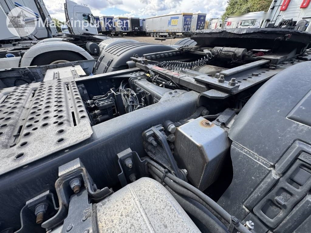 Tractor unit Scania R 500: picture 28